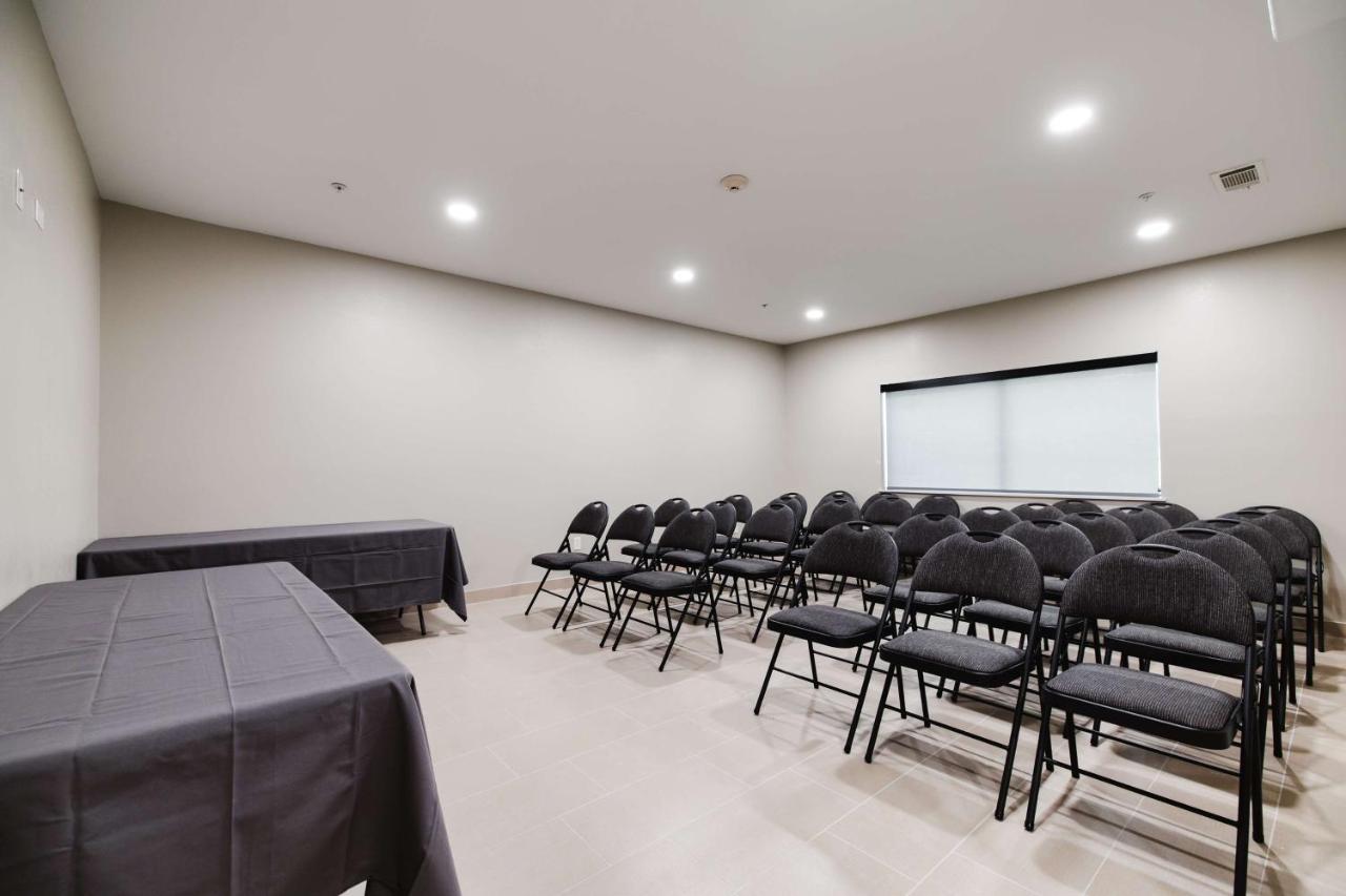 Surestay Studio By Best Western Conroe Downtown Exteriér fotografie