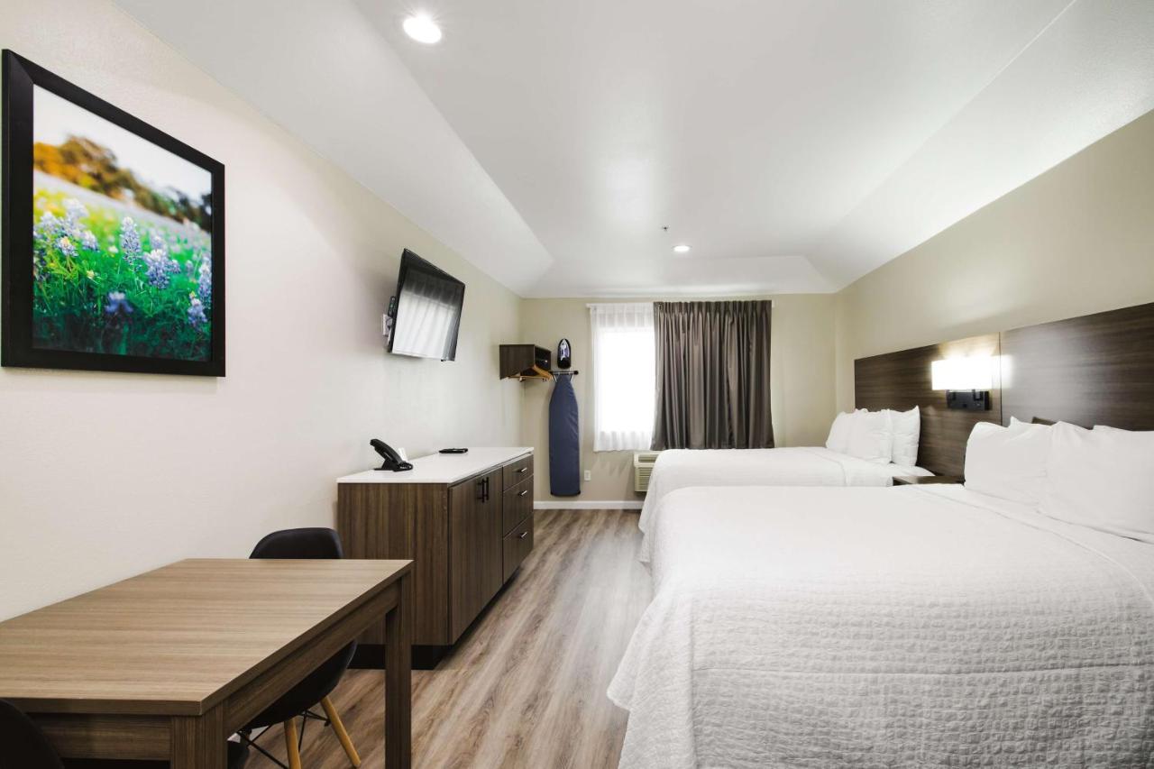 Surestay Studio By Best Western Conroe Downtown Exteriér fotografie