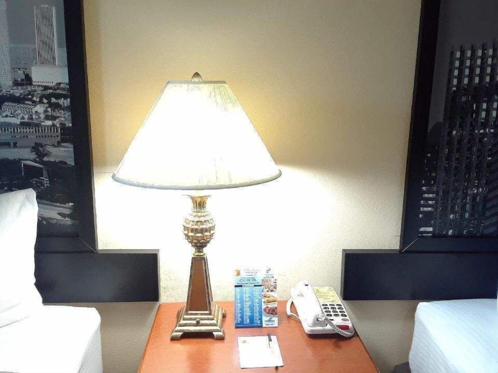 Surestay Studio By Best Western Conroe Downtown Exteriér fotografie